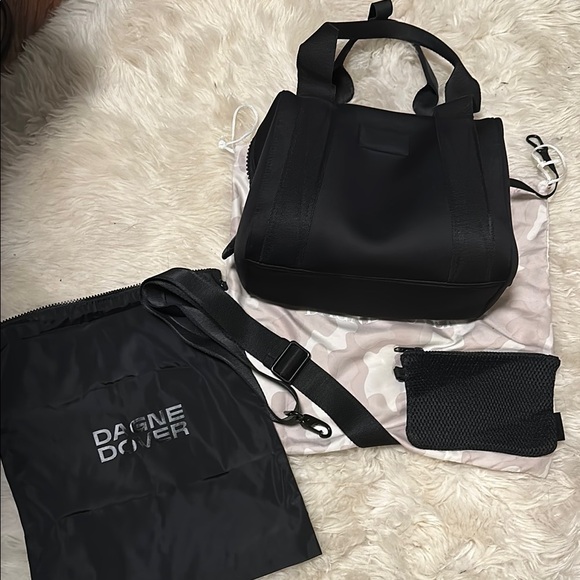 Dagne Dover Landon Small Carryall Bag in Onyx with Accessories - Picture 2 of 5